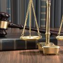 Почему бизнесу нужны юридические услуги